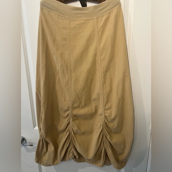 Roman style maxi skirt ,corduroy Tan / besiege size M - Picture 2 of 3